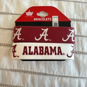 Aminco Crimson and White Alabama Logo Silicone Bracelet Set